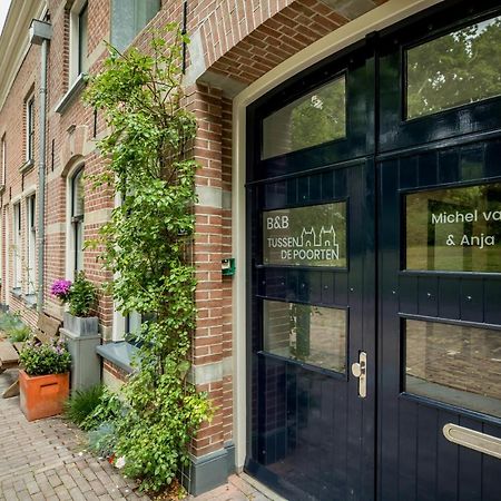 Bed&Breakfast Tussen De Poorten 坎彭 外观 照片
